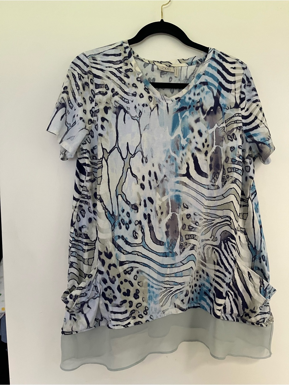LOGO by Lori Goldstein Blue & Gray Animal-Print Short Sleeve Tunic